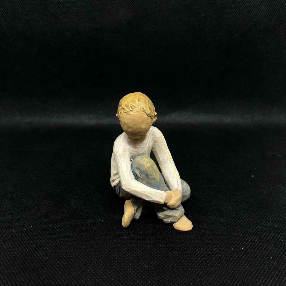 New in box Willow Tree Caring Child Figurine